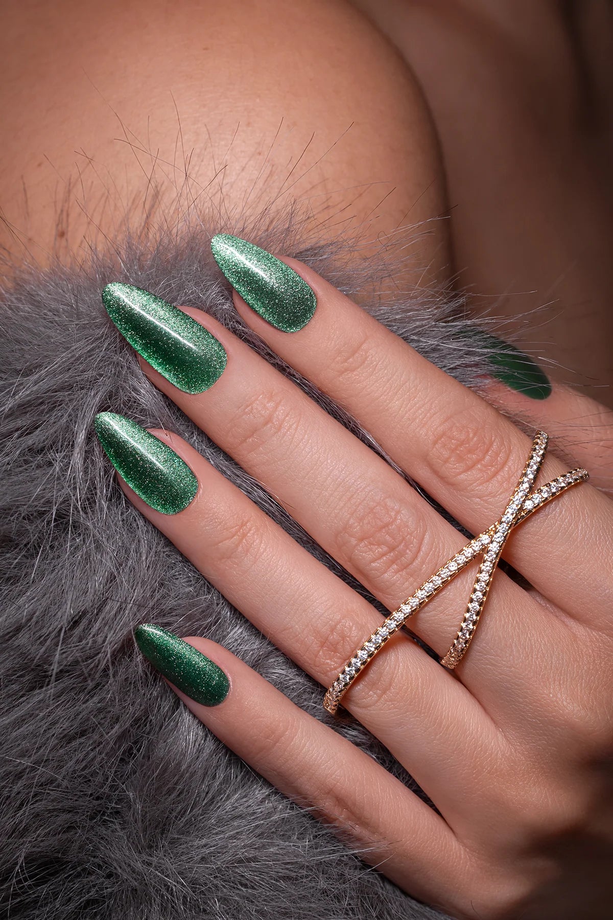 Gel polish - Feline Mood - Cat Eye Effect FE6