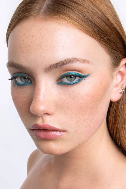 Teal Velvet 12H - Waterproof Eyeliner